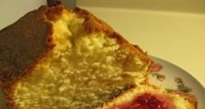 Old Fashioned Pound Cake with Raspberry Sauce