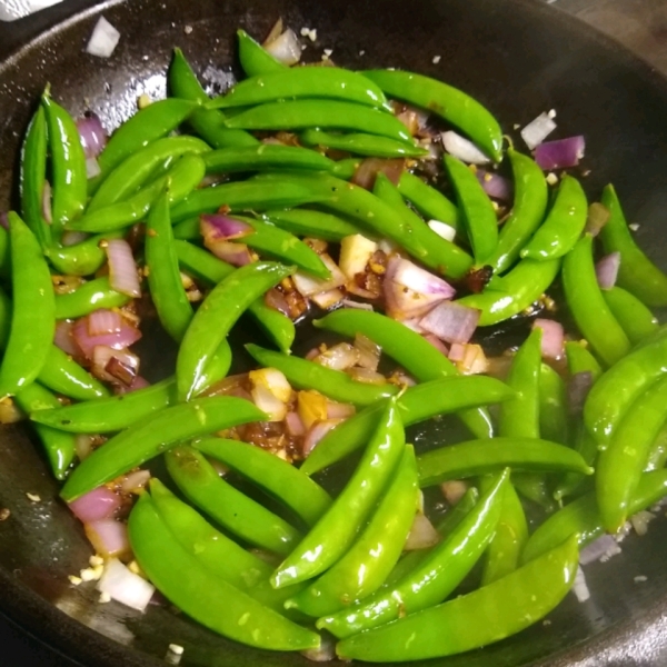 Sugar Snap Peas with Mint