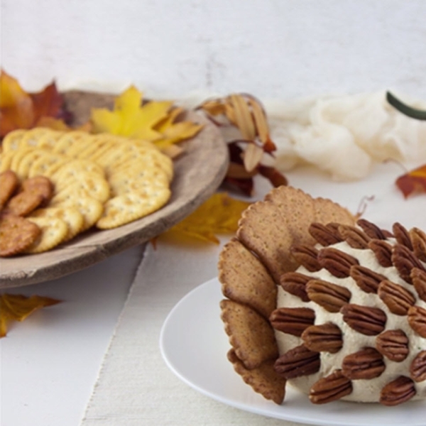 Turkey Cheese Ball for Thanksgiving