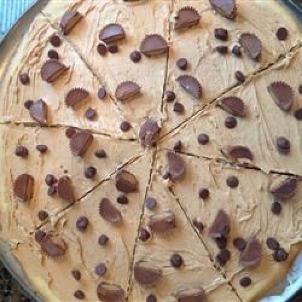 Peanut Butter Cup Dessert Pizza