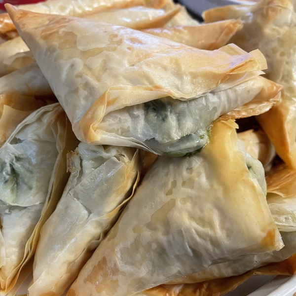 Make-Ahead Spinach Phyllo Roll-Ups from PHILADELPHIA®