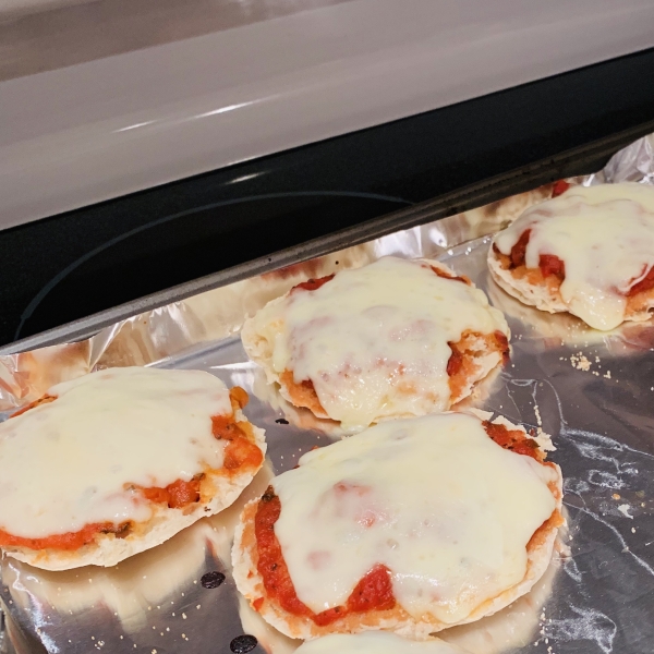 English Muffin Pizza