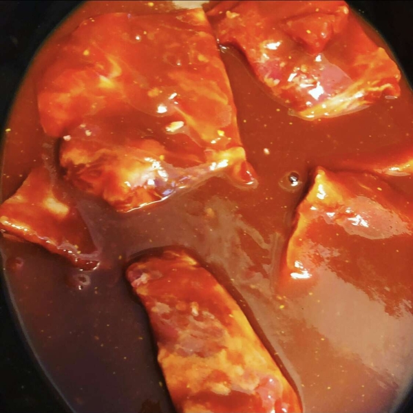 Slow Cooker Barbequed Beef Ribs