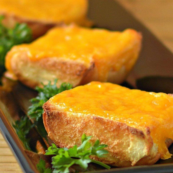 Easy Peezy Sweet Toasted Cheese Sandwich