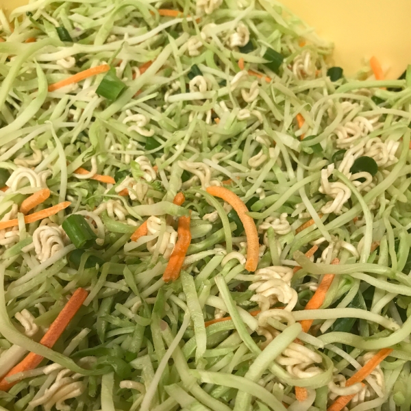 Broccoli and Ramen Noodle Salad