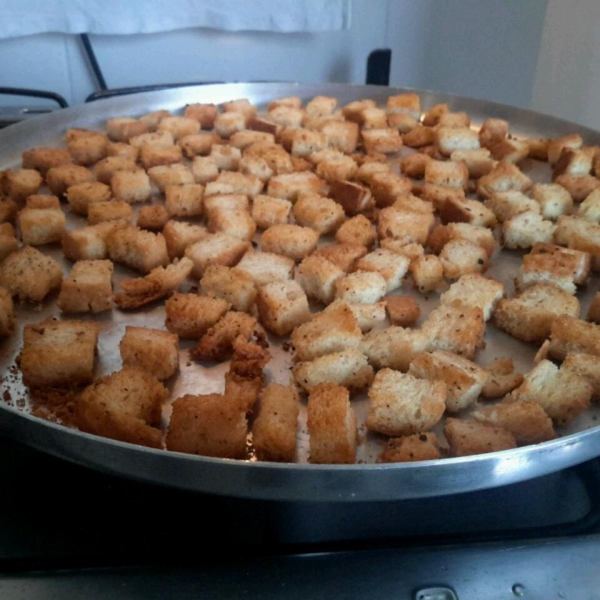 Olive Croutons