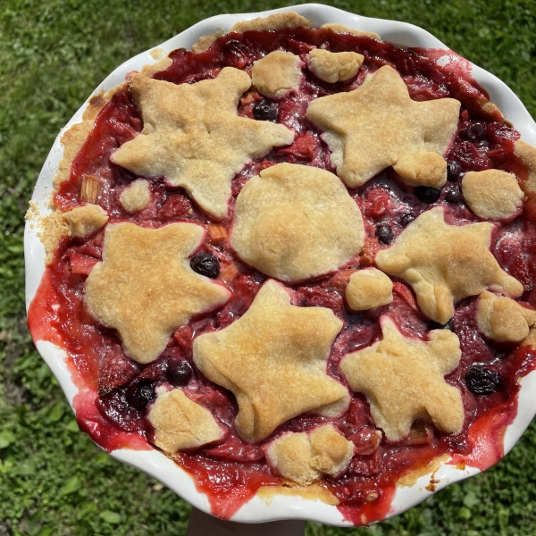 Rhubarb and Strawberry Pie