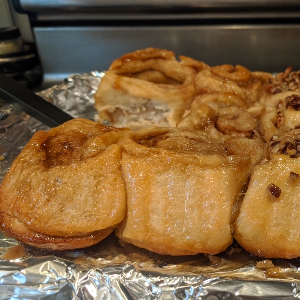 Overnight Caramel Pecan Rolls