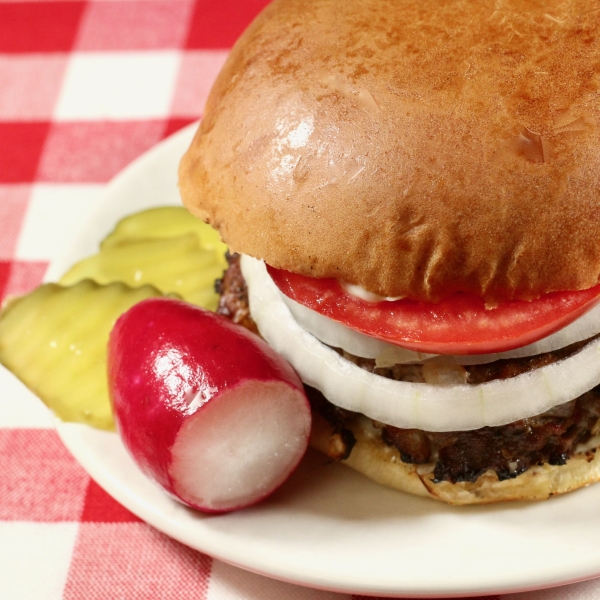 Spicy and Savory Broiled Turkey Burgers