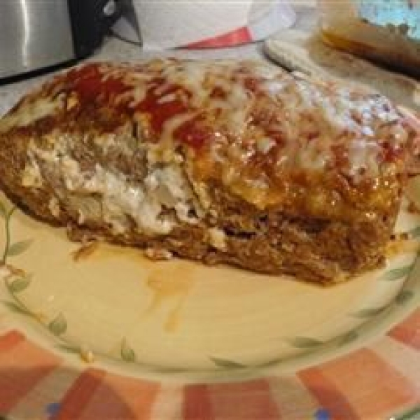 Italian Mozzarella-Stuffed Meatloaf