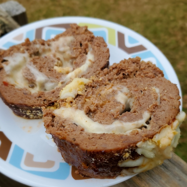 Italian Mozzarella-Stuffed Meatloaf