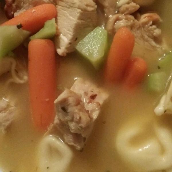 Chicken Tortellini Soup with Broccoli