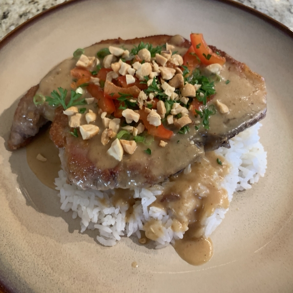 Thai Pork with Peanut Sauce