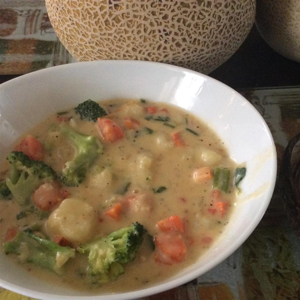 Cheesy Vegetable Soup II