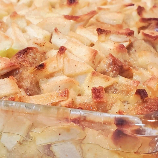 Baked Apple French Toast Casserole