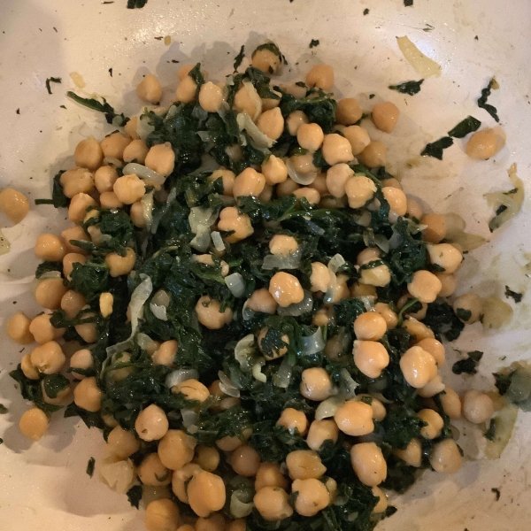 Spinach with Chickpeas and Fresh Dill