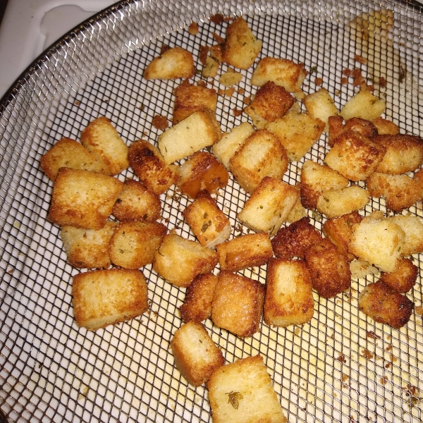 Homemade Croutons in the Air Fryer