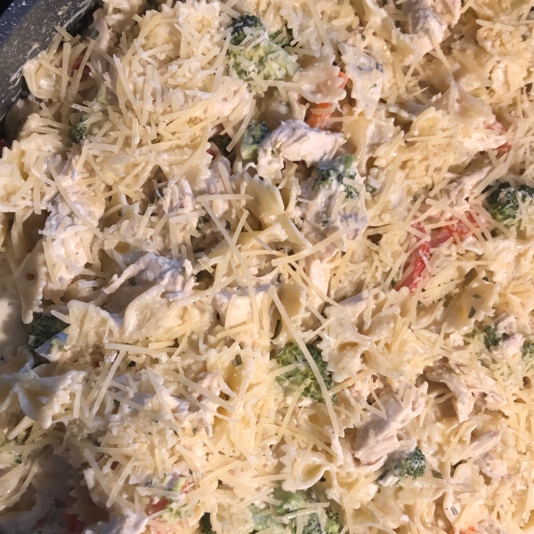 Chicken and Bow Tie Pasta