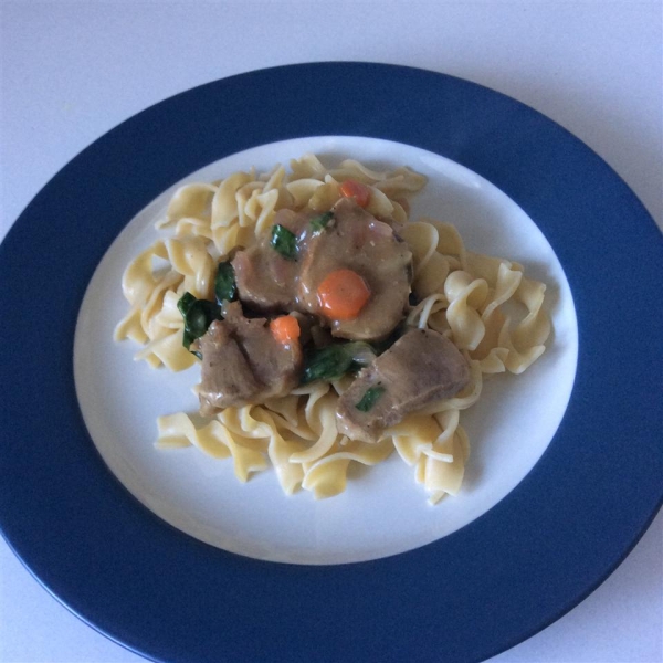 NO YOLKS® Cider Glazed Pork with Noodles