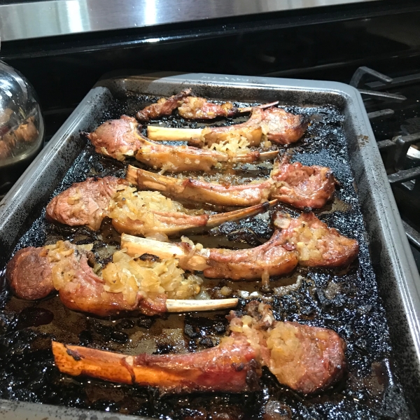 Lamb Ribs with Honey and Wine