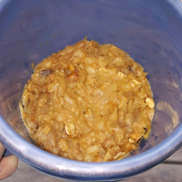 Microwaved Oatmeal Cookie Breakfast Cup