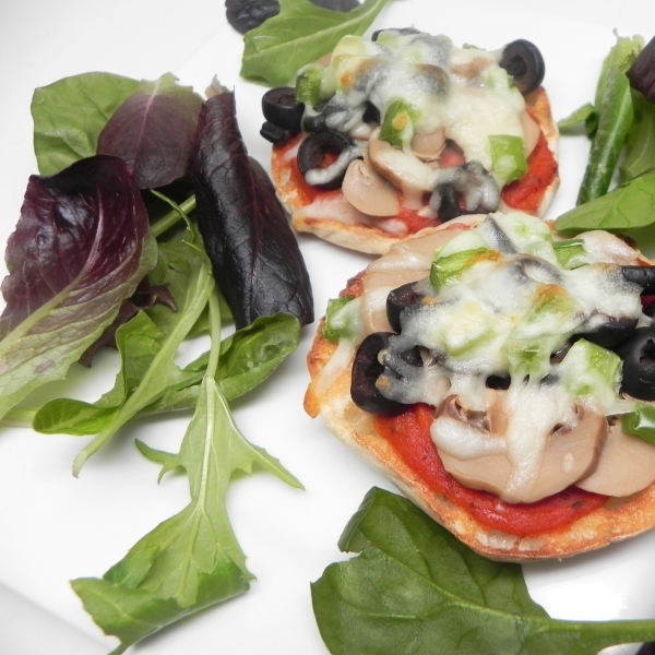 Mini Vegan Pizzas
