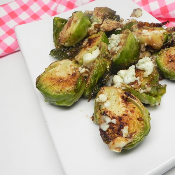 Quick and Easy Pan-Roasted Brussels Sprouts with Gorgonzola Cheese