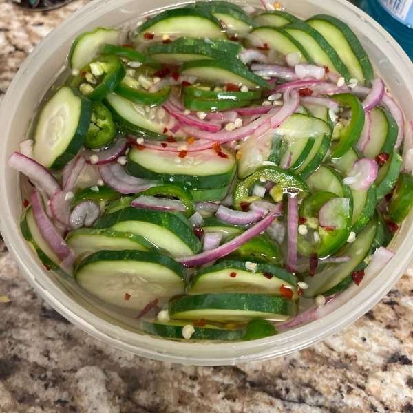 Homemade Refrigerator Pickles