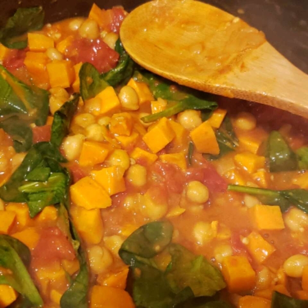 Vegan Sweet Potato Chickpea Curry