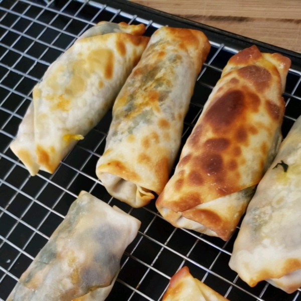 Southwestern Egg Rolls