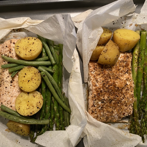 Chef John's Salmon in Parchment