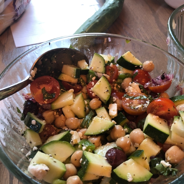 Mediterranean Zucchini and Chickpea Salad