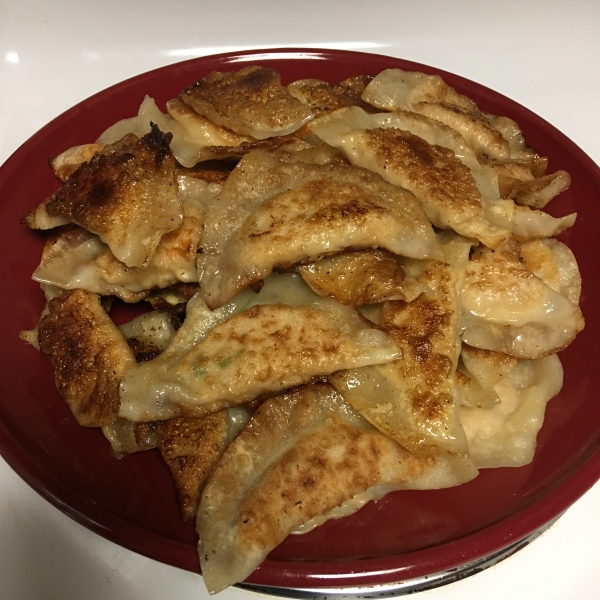 Gyoza (Japanese Potstickers)