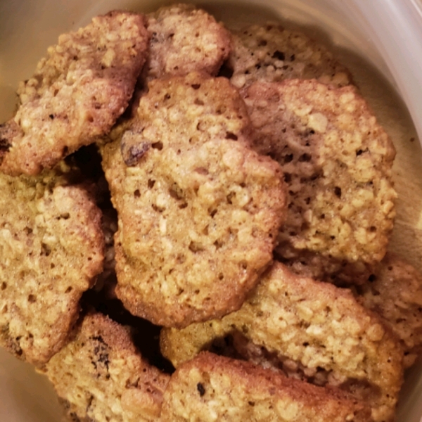 Oatmeal Cherry Walnut Cookies