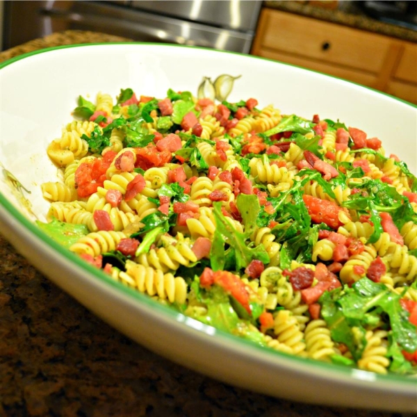 Gluten Free Rotini with Crispy Prosciutto, Pesto & Arugula