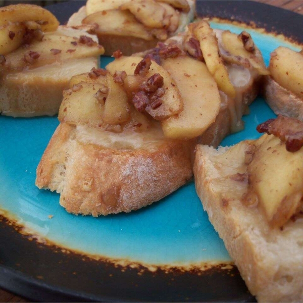 Toasted Apple-Pecan Brie Sandwiches