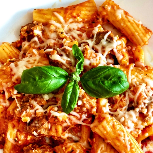 Easy Italian Sausage and Rigatoni