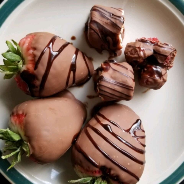 Simple Chocolate-Covered Strawberries
