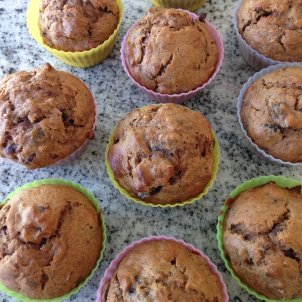 Sugarless Fruit Nut Muffins