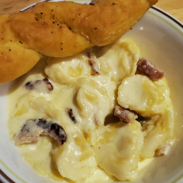 Tortellini a la Carbonara