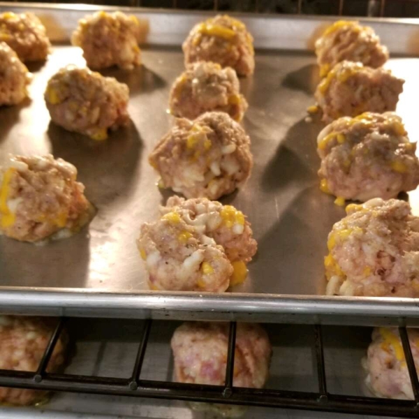 Carla's Sausage Cheese Balls