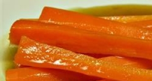 Amaretto Sauce for Carrots