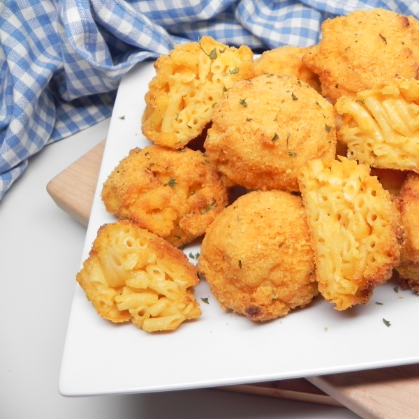 Crispy Ranch Mac and Cheese Balls in the Air Fryer