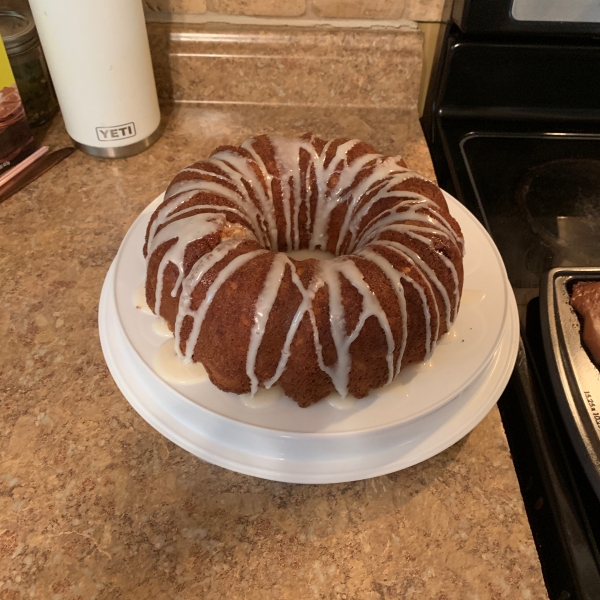 Honey Bun Cake