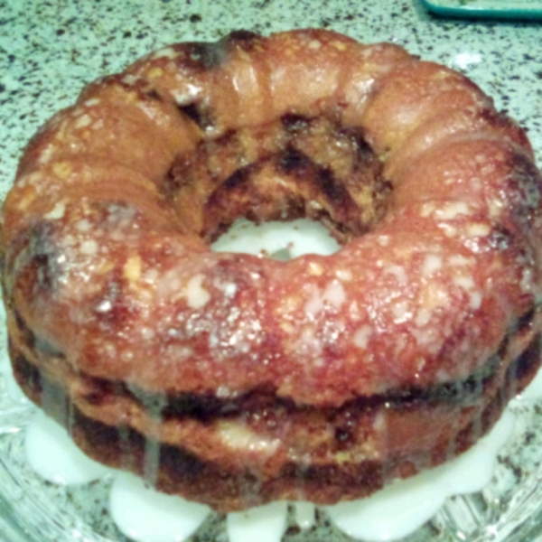 Honey Bun Cake