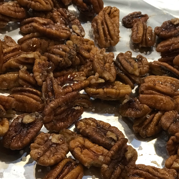 Paleo Toasted Maple Pecans