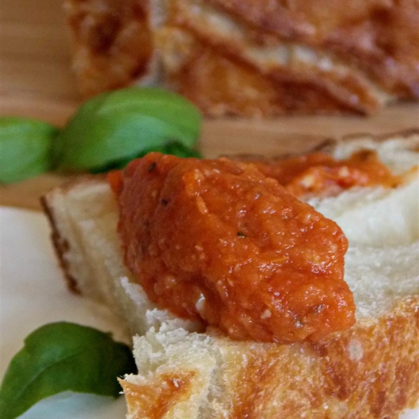 Garlic Roasted Tomato Spread