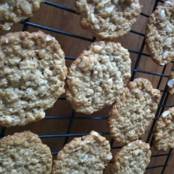 Anzac Biscuits with Macadamia Nuts