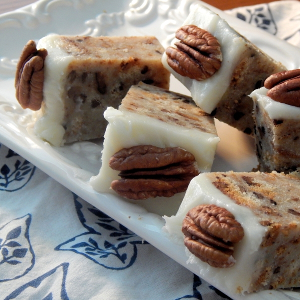 Carolina Butter Pecan Cake Bars