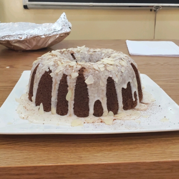 Cinnamon and Amaretto Pound Cake